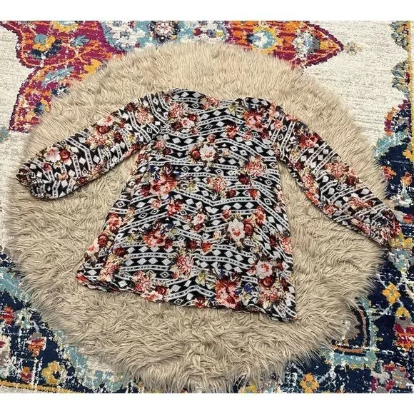 Show Me Your Mumu Jamie Tunic Blouse size Medium - Picture 5 of 5